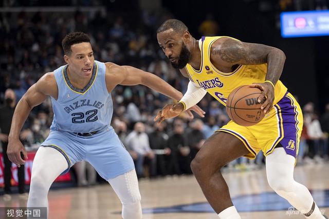 西甲-拉菲尼亚破门莱万建功 巴萨2-2塞尔塔